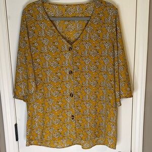 SHEIN Mustard Yellow Floral Button-Up Blouse